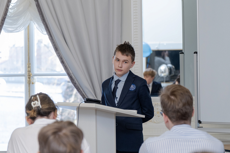 В Академии талантов прошел регэтап конкурса проектов среди участников проекта «Школы – ассоциированные партнеры «Сириуса»
