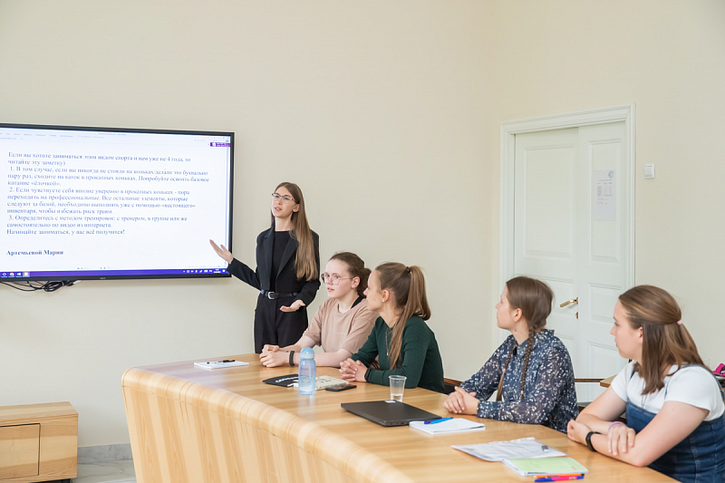 Участники профильной смены «Спортивная журналистика» создали статьи для будущего журнала